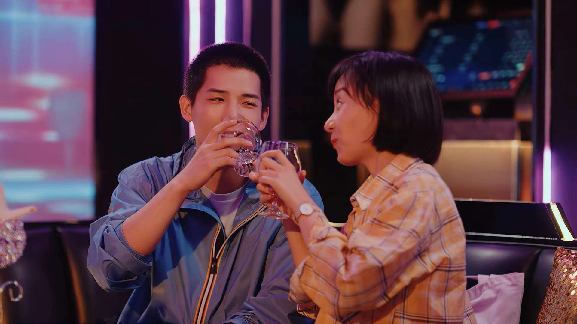 国足平均出球时间分布评估模型,国足球员出场次数