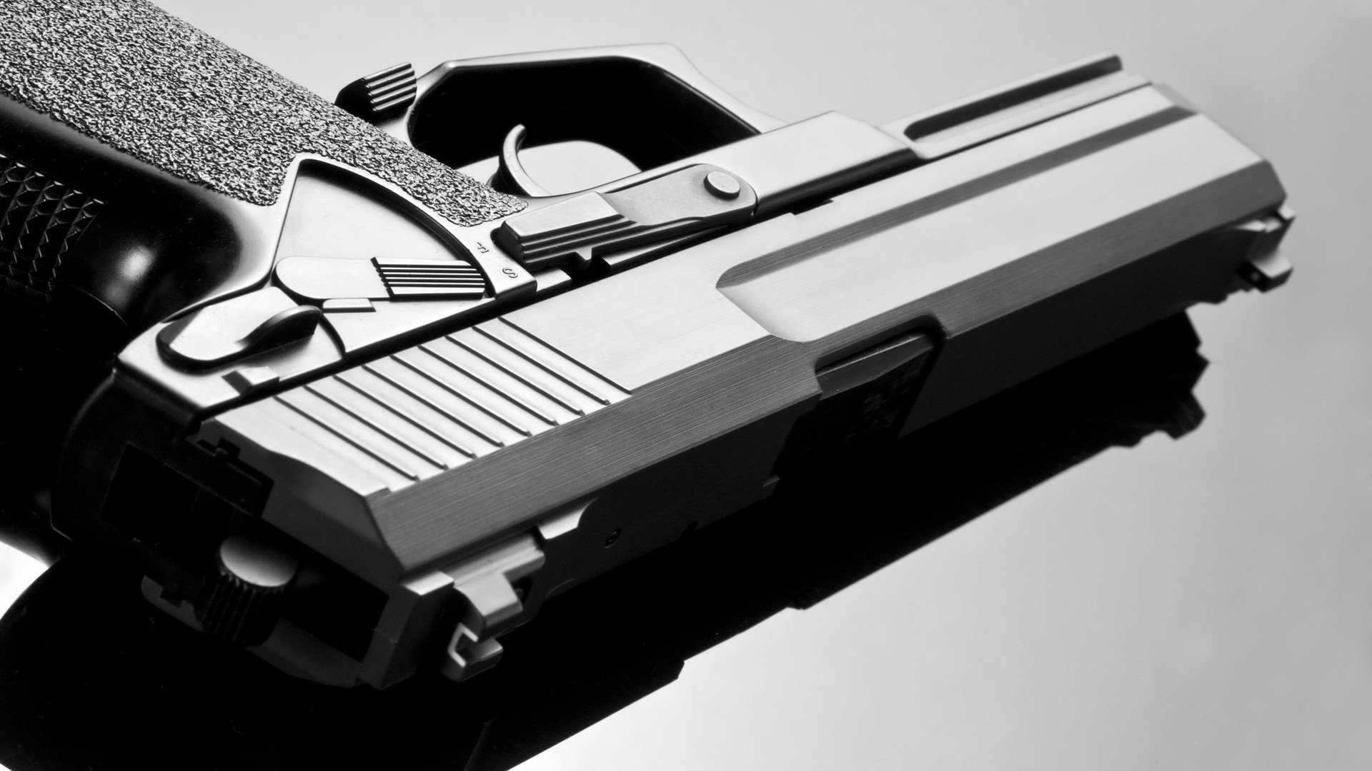 乔纳·隆戈的硬实力与无畏精神，塑造了全黑队的传奇，乔纳豪尔金个人资料